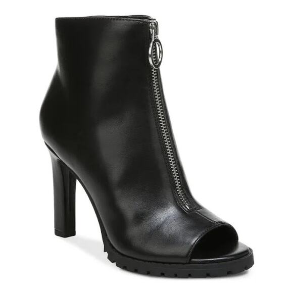 NWB! Bar IlI Womens Dillian Toe Stiletto Zip-Up Dress Bootie - Picture 1 of 11